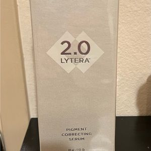 BNIB & sealed Full size SkinMedica Lytera 2.0 Pigment Correcting Serum